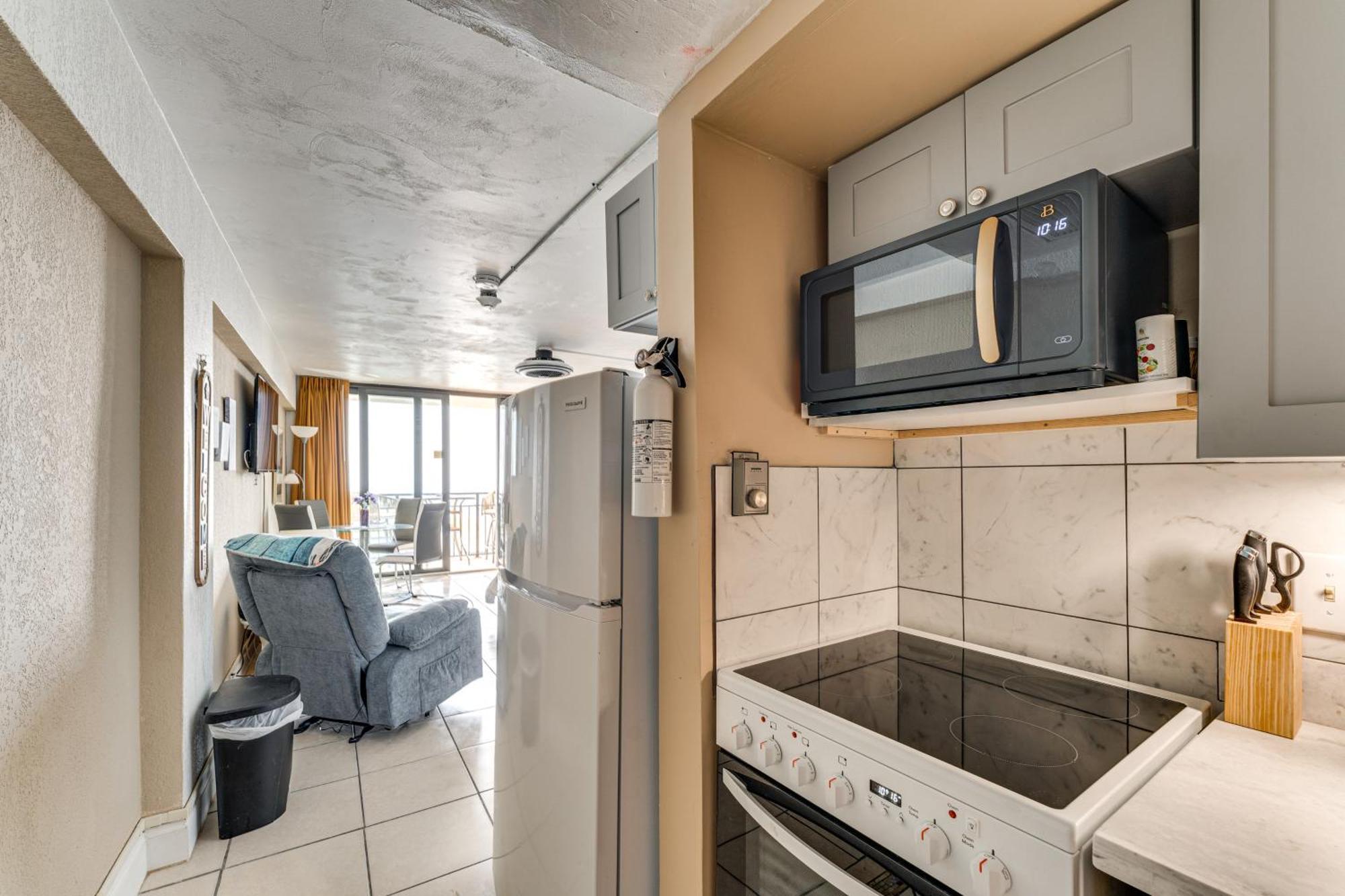 Daytona Beach Resort Studio With Beach Access! Экстерьер фото